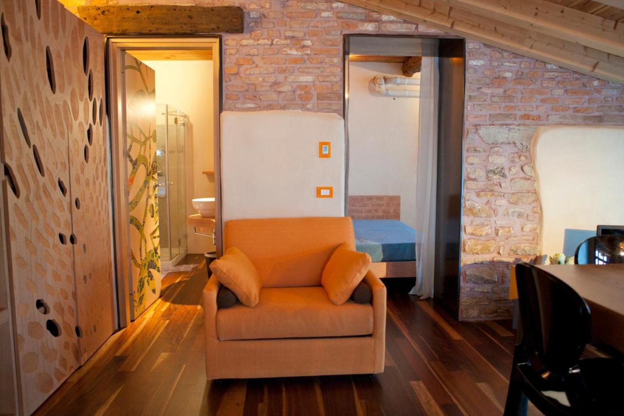 Dimora Le Nove Fate Hotel แบร์กาโม ห้อง รูปภาพ