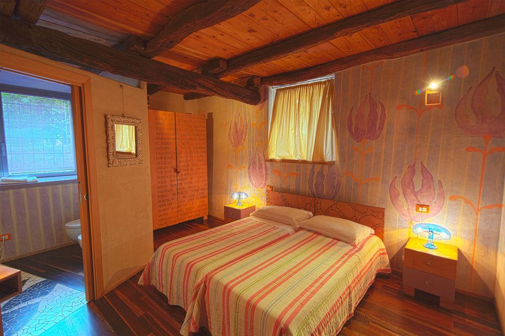 Dimora Le Nove Fate Hotel แบร์กาโม ภายนอก รูปภาพ